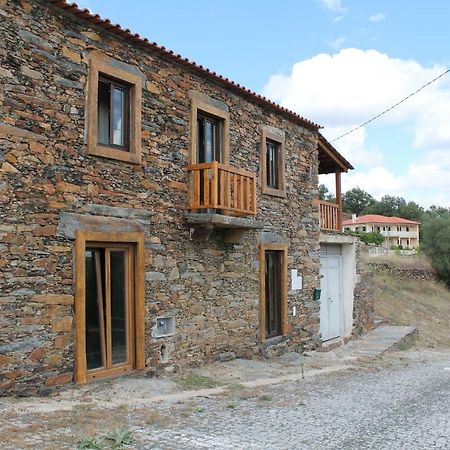 Serapicos House Браганса Экстерьер фото